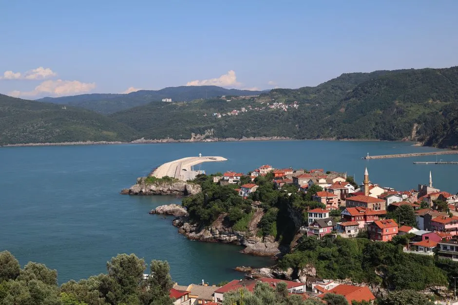 Amasra Gezilecek Yerler: Detaylı Gezi Rehberi ve Yol Haritası