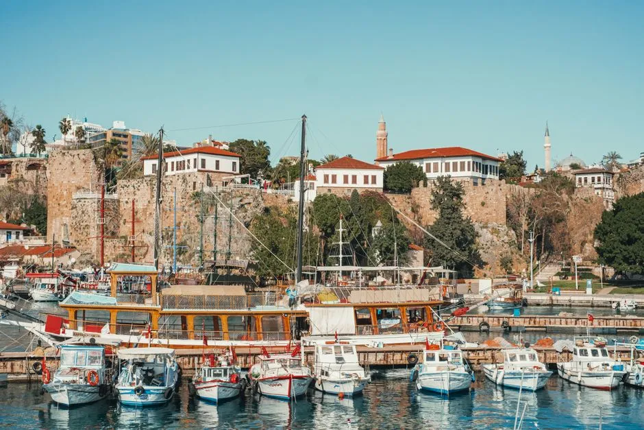 Antalya Gezilecek Yerler: En İyi ve En Popüler Noktalar