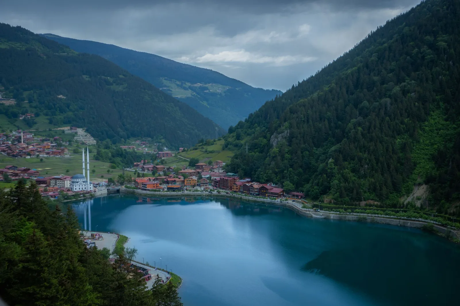 Uzungöl Gezi Rehberi: Gezilecek Yerler, Ulaşım ve Pratik İpuçları